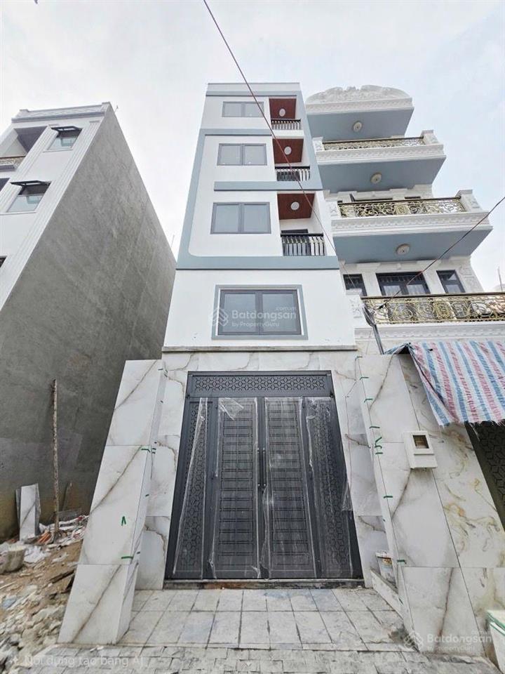 Hàng ngon chdv 5 tầng, 11pn, dt 80m2, dòng tiền 60tr/tháng, ngã 4 bốn xã, giáp tân phú, nhỉnh 10 tỷ