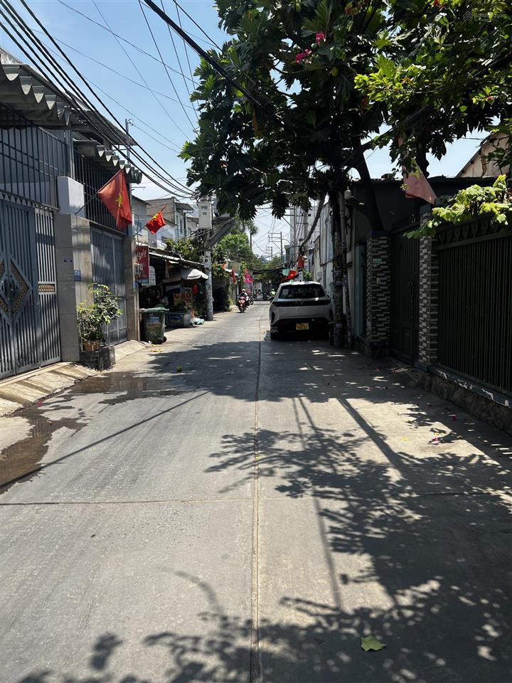 Không có căn thứ 2 nhà 2 tầng 71m2 gần lê trọng tấn  bình tân  4pn  hẻm 6m thông  nhỉnh 5 tỷ