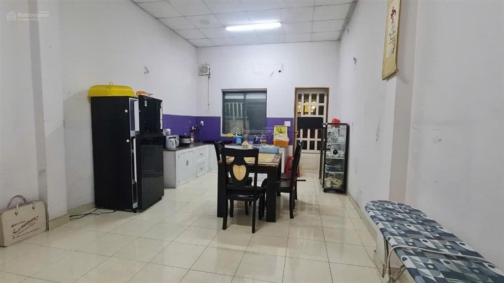 Bán nhà 111m2, 3pn, ngay trường chinh, tân phú, hxh đỗ cửa, sát mũi tàu cộng hoà, nhỉnh 7 tỷ