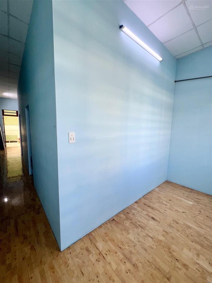 Nhỉnh 4đ có nhà 76m2, 3pn, hẻm 7m, ngay đường số 10, liên khu 56, giáp tân kỳ tân quý