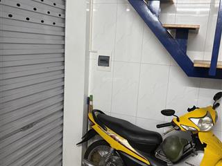 Chính chủ cho thuê nhà nguyên căn 33m2 3 tầng. ngõ 190 lò đúc, phường hai bà trưng, hà nội