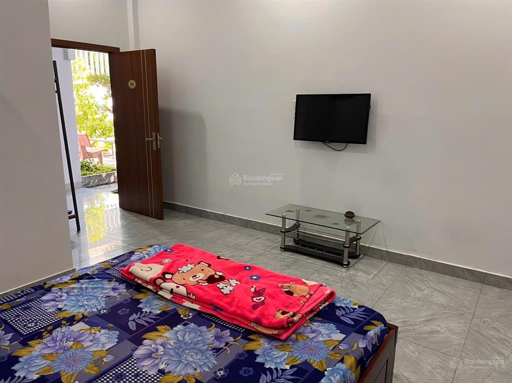 Cần bán nhà nghỉ 7 phòng đang kinh doanh ổn định diên phú giá 3,6 tỷ