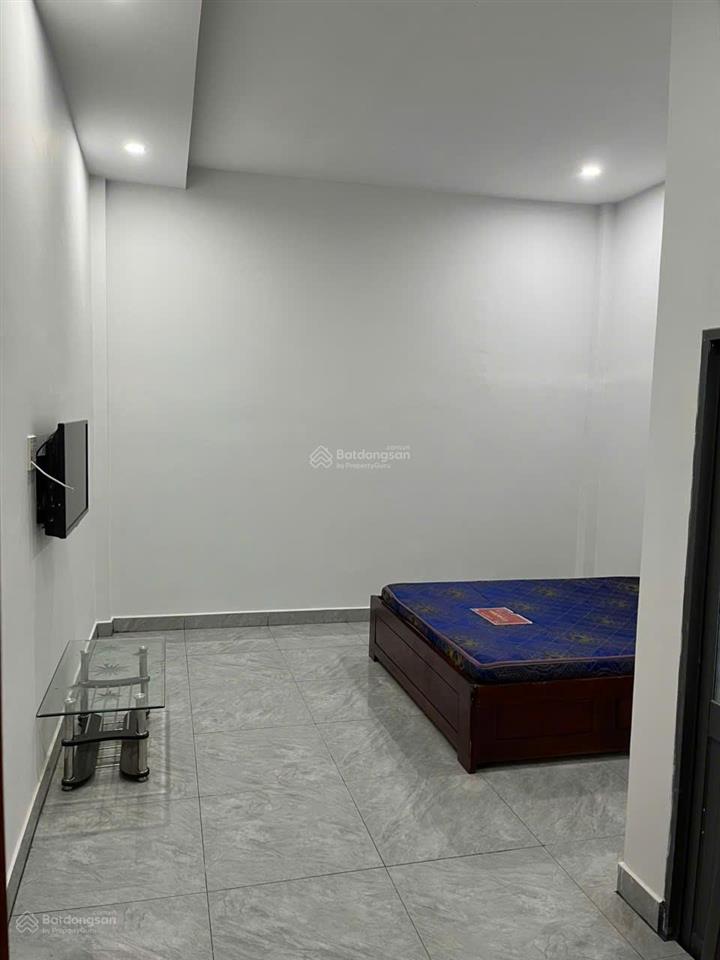 Cần bán nhà nghỉ 7 phòng đang kinh doanh ổn định diên phú giá 3,6 tỷ