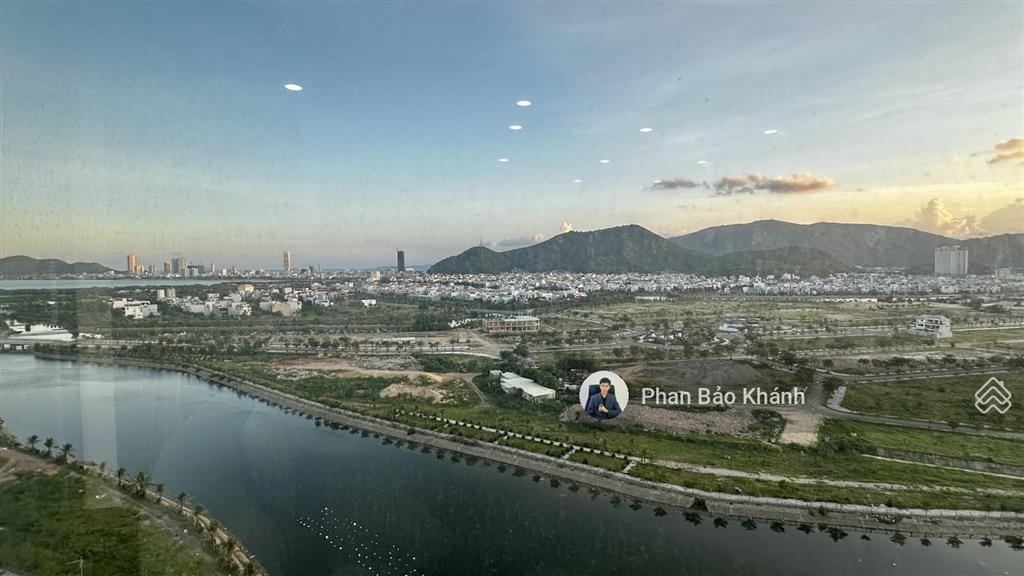 1 tỷ 427 triệu sở hữu ngay căn 2pn hướng đông nam  view trực diện sông hà thanh