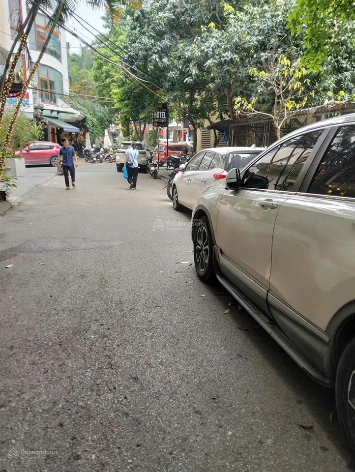 Bán nhà phố hoàng ngân 66m x 5 tầng mt 4.2m view công viên k/d vỉa hè ô tô tránh 32