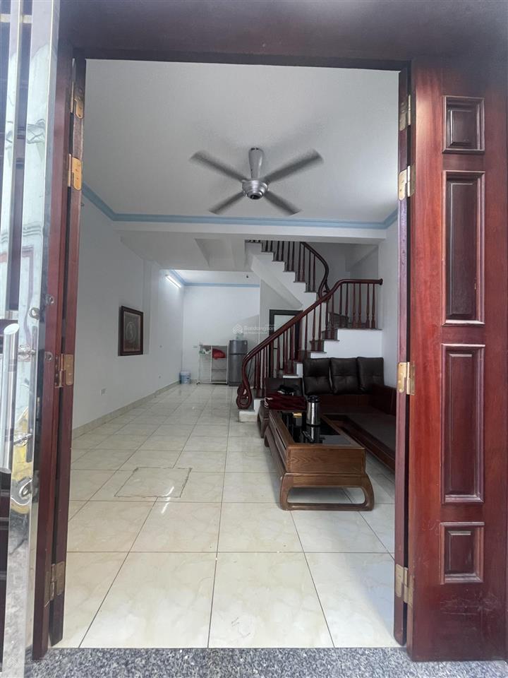 Hàng hiếm tại số 10 ngách 19 ngõ đại thắng, 5,25 tỷ, 40 m2, 4pn, 3wc, 4t