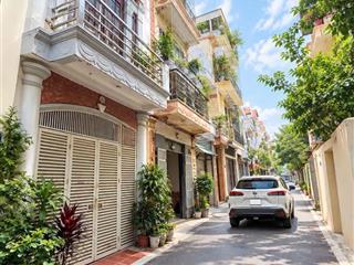 Bán nhà trịnh văn bô, phương canh, ô tô đỗ cửa, sổ vuông nở hậu hơn 7 tỷ