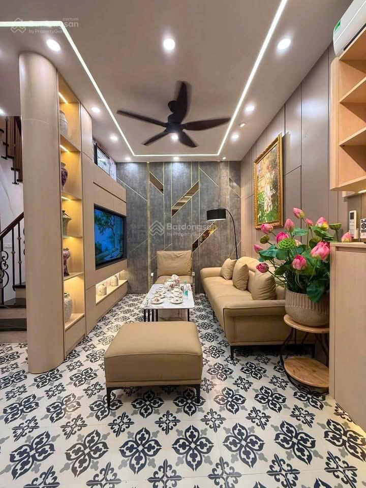 Bán nhà trịnh văn bô, phương canh, ô tô đỗ cửa, sổ vuông nở hậu hơn 7 tỷ