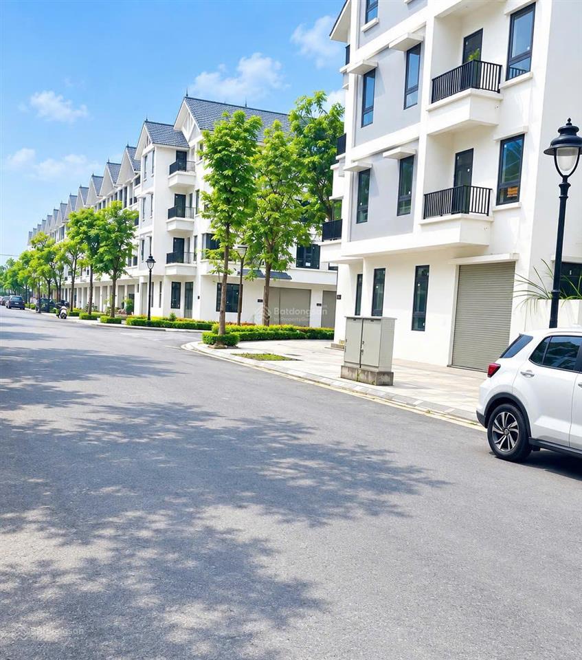 Bán liền kề hinode royal park mặt vành đai 3.5 nhỉnh 12 tỷ có thương lượng