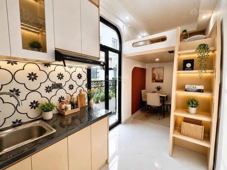 Bán ccmn lai xá 50m 11 phòng khép kín gần vành đai 3.5 thang máy, full nội thất hơn 7 tỷ