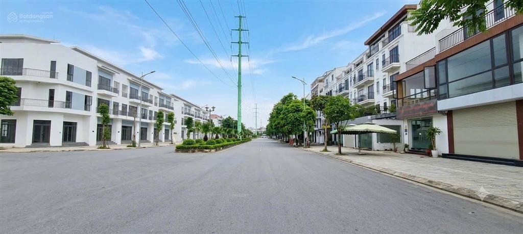Bán liền kề kđt foresa xuân phương ô tô tránh mặt tiền rộng 1x tỷ