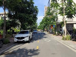 Bán nhà phân lô kđt tu hoàng xuân phương thang máy full nội thất 12 tỷ