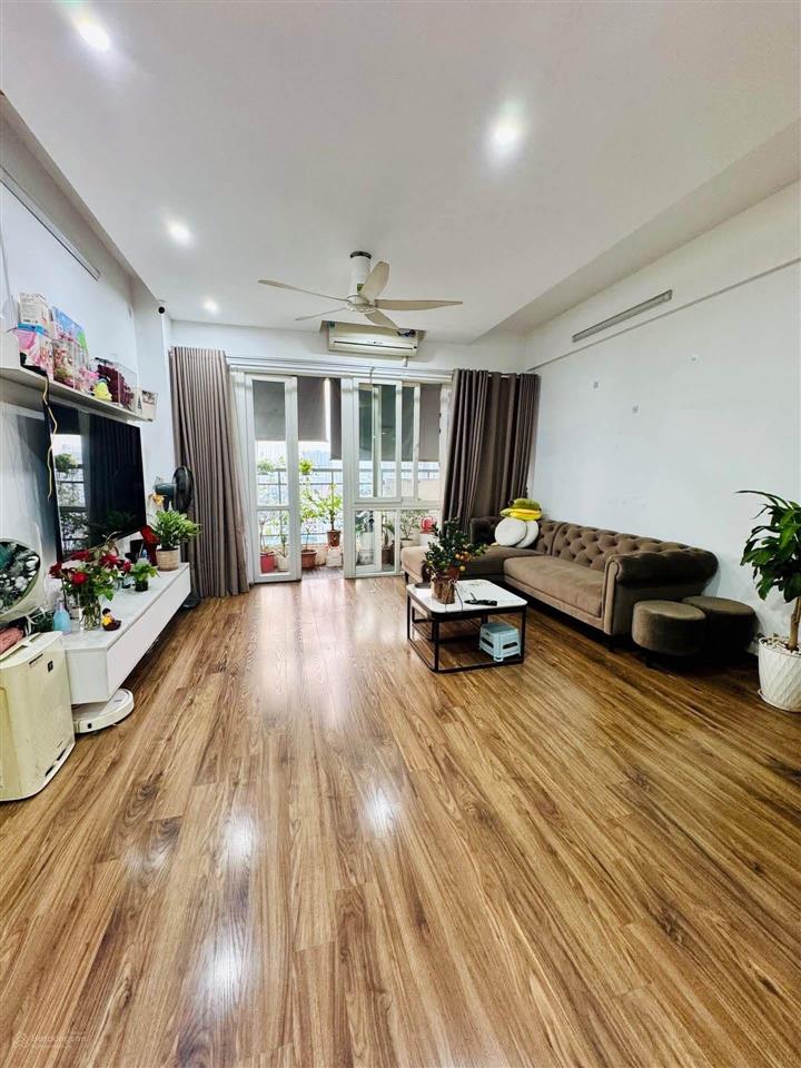 Bán nhà lô góc trịnh văn bô 40m ô tô đỗ cửa view công viên nhỉnh 7 tỷ