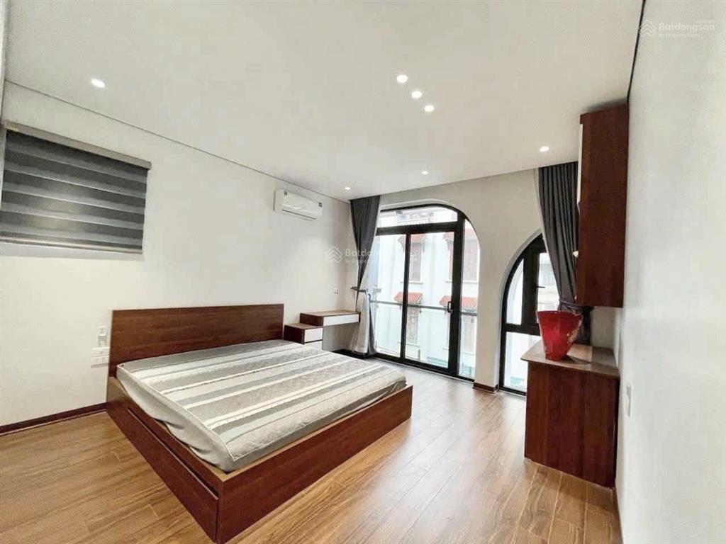 Nhà 6 tầng thang máy xây mới xuân phương mặt tiền rộng hơn 6 tỷ