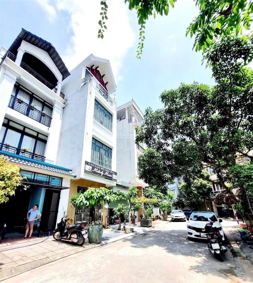 Bán nhà lô góc mặt phố phương canh view hồ, vỉa hè, mặt tiền 5m nhỉnh 1x tỷ