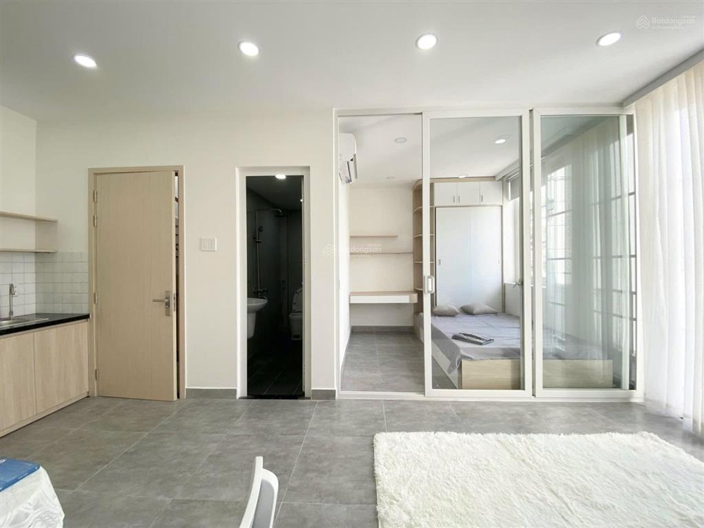 Chdv 1 phòng ngủ ban công, tách bếp rộng gần sky9, liên phường, quận 2, global city, khu cnc