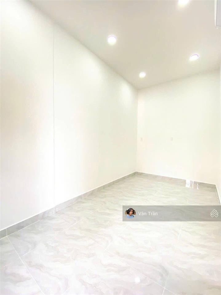 Chị ngân quyết định thanh lý nhà về quê ở ngay hồ học lãm gần bến phú định