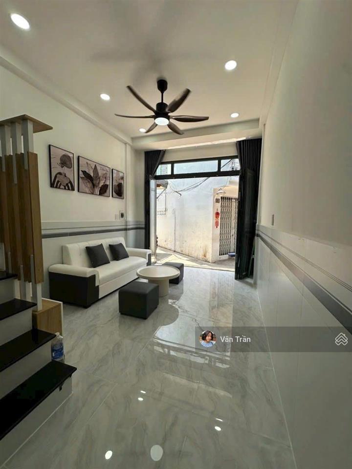 Nhà bán khu dân cư trung sơn giáp quận 7 thuận tiện di chuyển chỉ 923 triệu