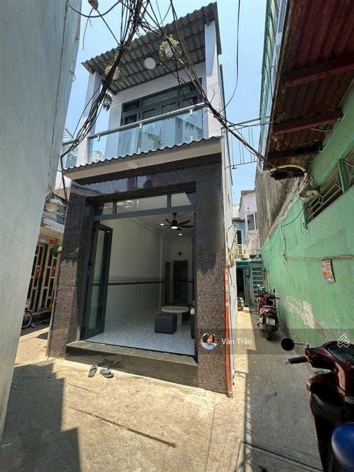 Nhà bán khu dân cư trung sơn giáp quận 7 thuận tiện di chuyển chỉ 923 triệu