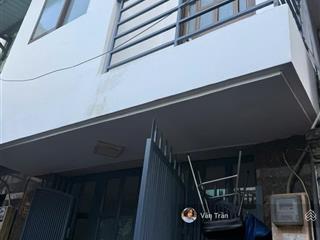 Bán căn nhà chính chủ hẻm 710 huỳnh tấn phát giá chỉ hơn 3 tỷ sổ hồng riêng