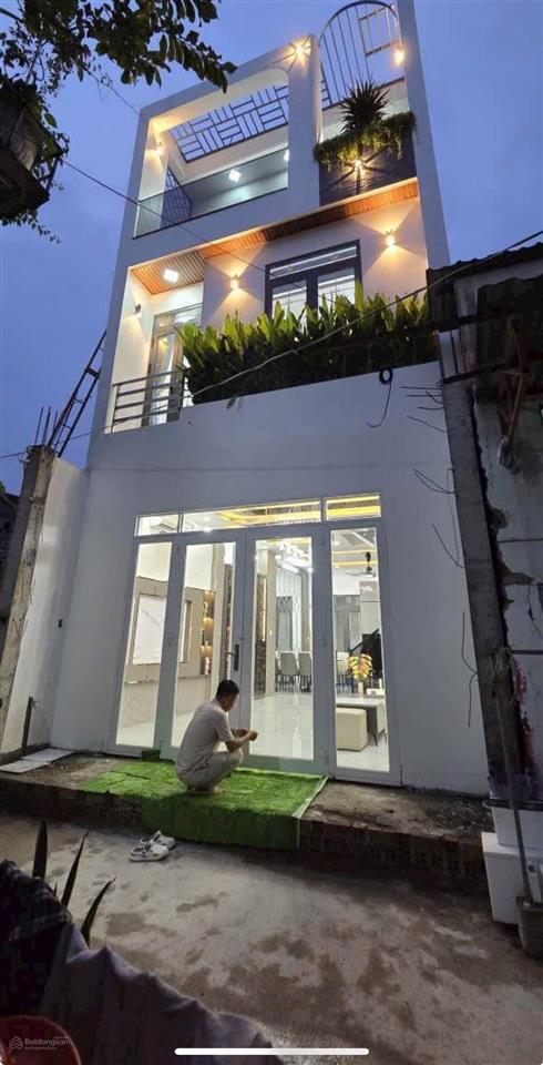 Bán nhà huỳnh tấn phát nhà bè giáp q7 gần khu dân cư phú xuân full nội thất chỉ 1tỷ110