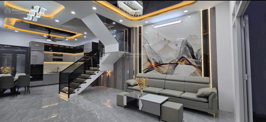 Bán nhà huỳnh tấn phát nhà bè giáp q7 gần khu dân cư phú xuân full nội thất chỉ 1tỷ110
