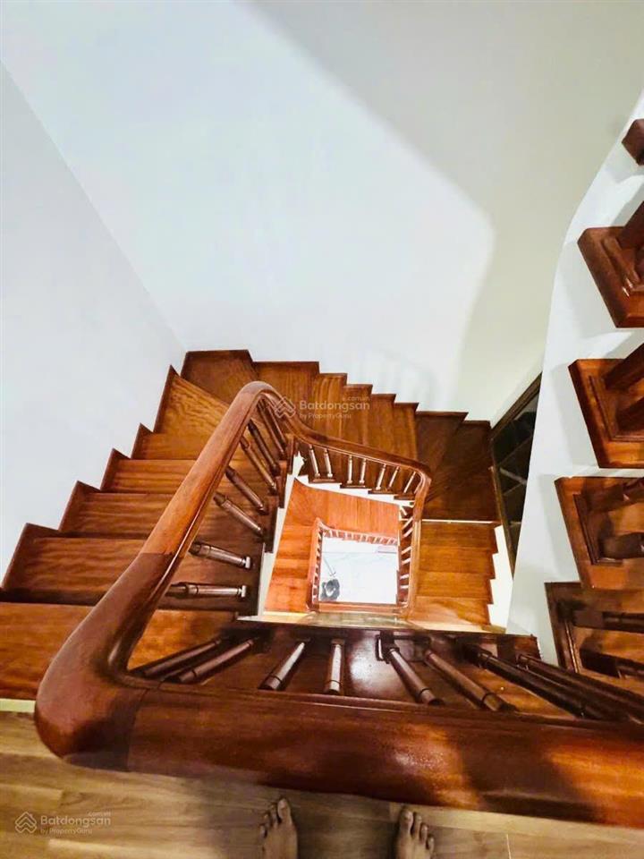 Phân lô hoàng quốc việt. 3 bước ra phố, gara ô tô vào nhà, dân xây thoáng, kcbt, full nt, 55m2*4t