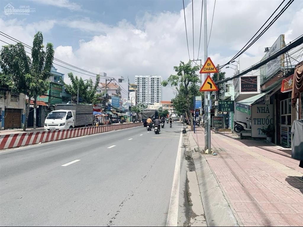 Bán nhà 2 mặt tiền đường huỳnh tấn phát, quận 7, vị trí đẹp huỳnh tấn phát