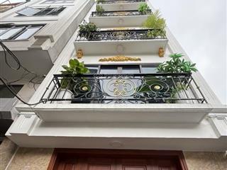 Bán nhà giải phóng, gần hồ linh đàm, ô tô 35,3m2 6 tầng thang máy mt 3.5 chỉ 8,75 tỷ