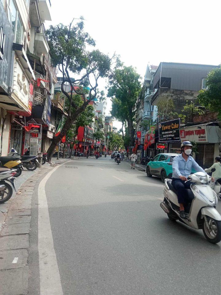 Bán nhà phố Trương Định, Hai Bà Trưng 34m2, 5 tầng full nội thất, sổ đỏ chỉ 7,2 tỷ