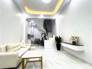 Bán nhà phố Trương Định, Hai Bà Trưng 34m2, 5 tầng full nội thất, sổ đỏ chỉ 7,2 tỷ