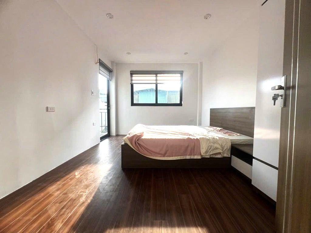 Bán nhà phố Trương Định, Hai Bà Trưng 34m2, 5 tầng full nội thất, sổ đỏ chỉ 7,2 tỷ