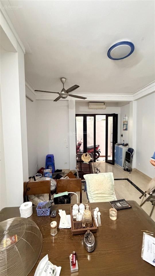 Cần bán nhà giáp bát  ngã tư vọng mới xây, 41m2, 3 tầng, full nội thất, sổ đỏ chính chủ chỉ 6,6 tỷ