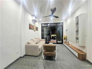 Tôi cần bán nhà phố bạch mai 50m2, 3 tầng, 4 ngủ full nội thất, sổ đỏ chính chủ.  0965 789 ***