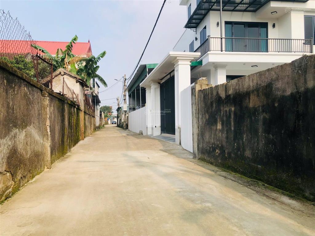 Bán lô góc hai mặt tiền xóm trung thuận, hưng đông gần khu đấu giá, gần đường 72m và bệnh viện tth