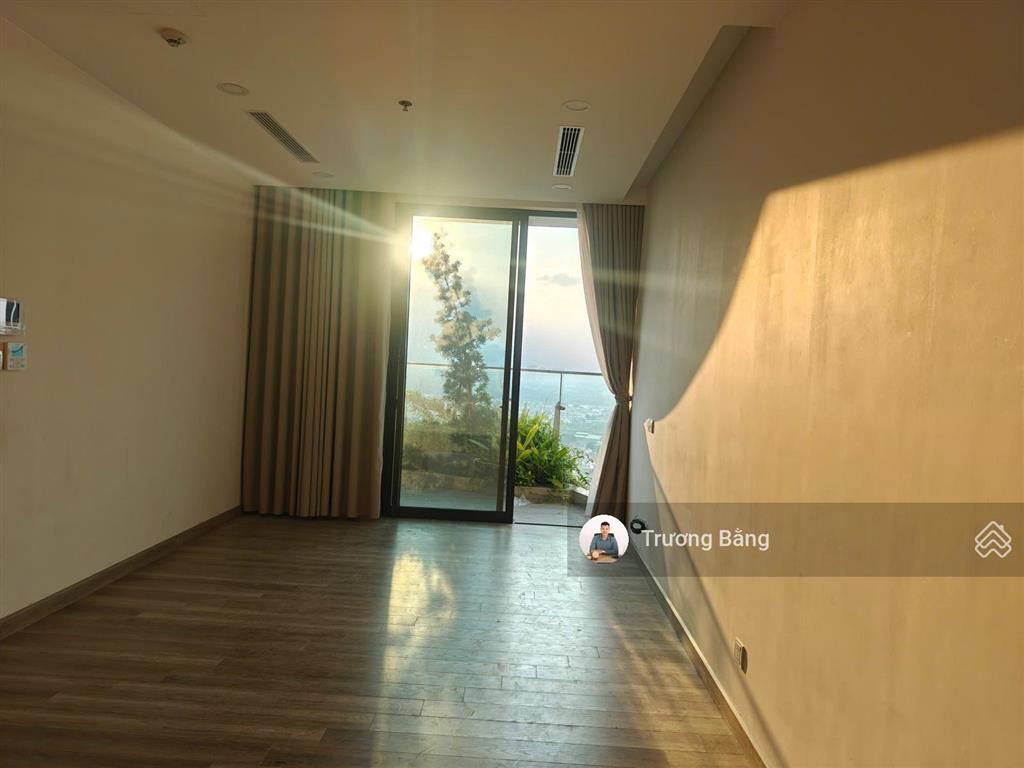 Giá hời thị trường căn 2pn dt 74m2, có sân vườn, sol forest ecopark chỉ 4.8tỷ