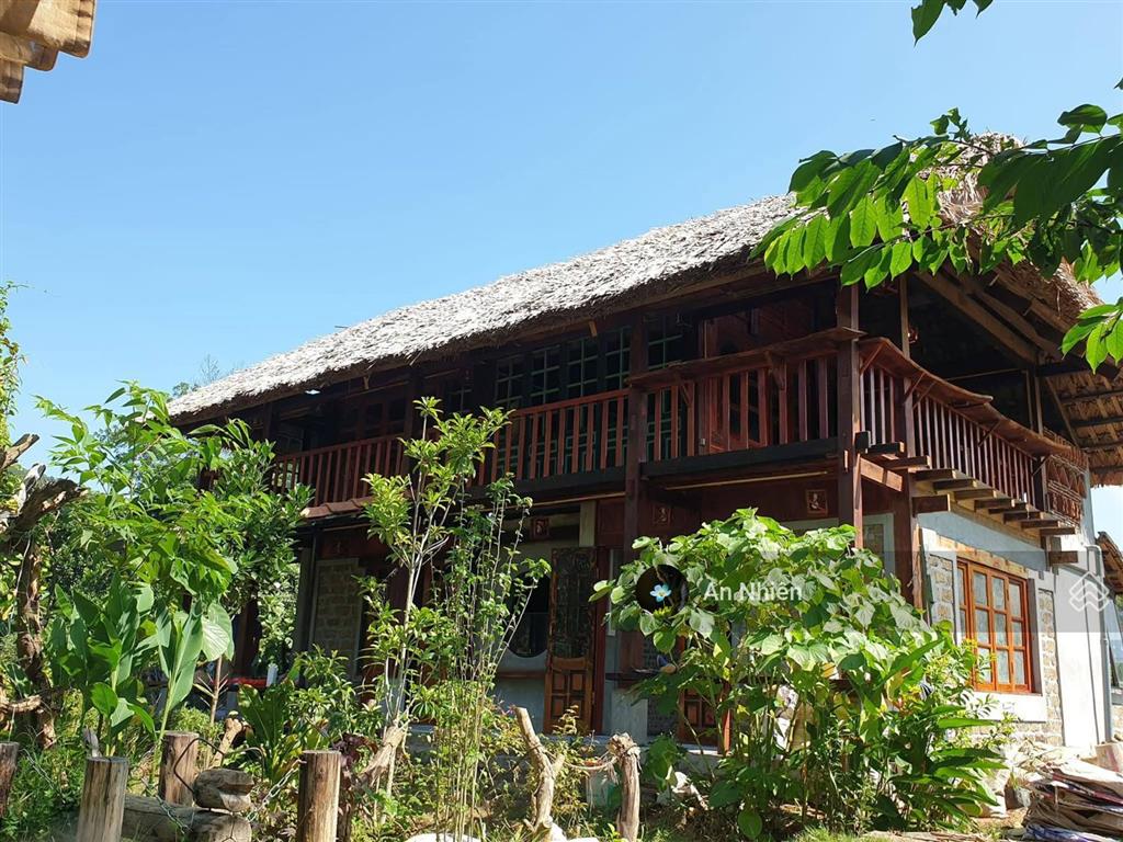 Chỉ còn một lô duy nhất 1.000m² vườn cây mặt hồ trị an  sổ hồng riêng cầm tay