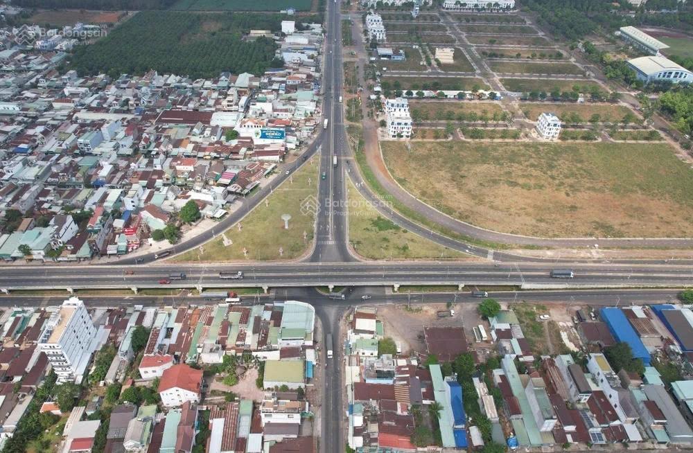 Chỉ 350 triệu sở hữu ngay 107m² đất trung tâm tt. dầu giây  sổ hồng riêng  ngân hàng cho vay 70%