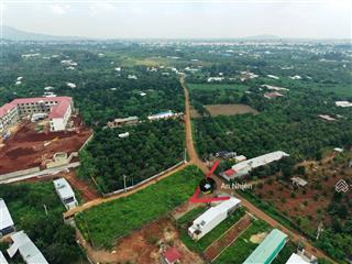 Nền đất vị trí thuận tiện giá chưa tới 820 triệu gần trường học phù hợp ở và kinh doanh
