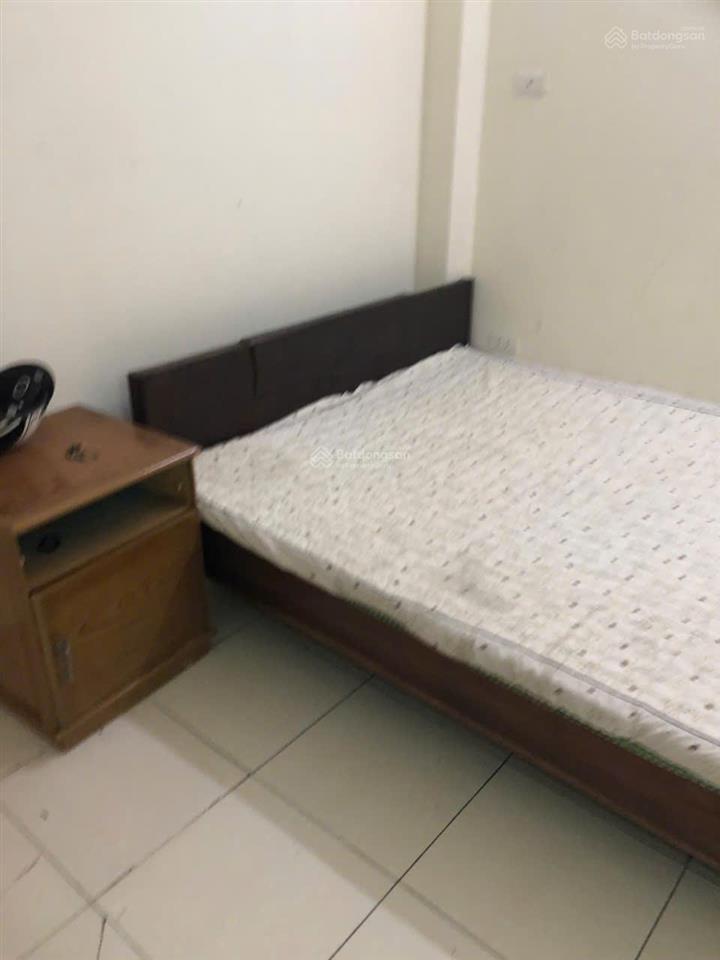Cho thuê phòng tầng 3 rộng 26 m2