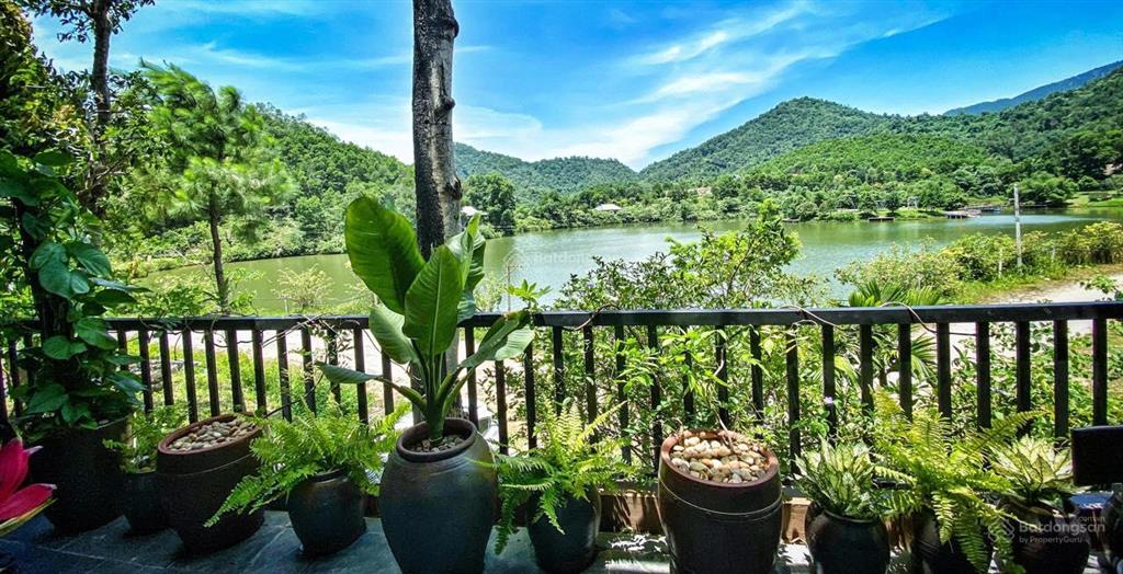 Bán căn biệt thự nghỉ dưỡng thang mây village bản xôi ba vì 7,6 tỷ sổ đỏ full thổ cư, full nội thất