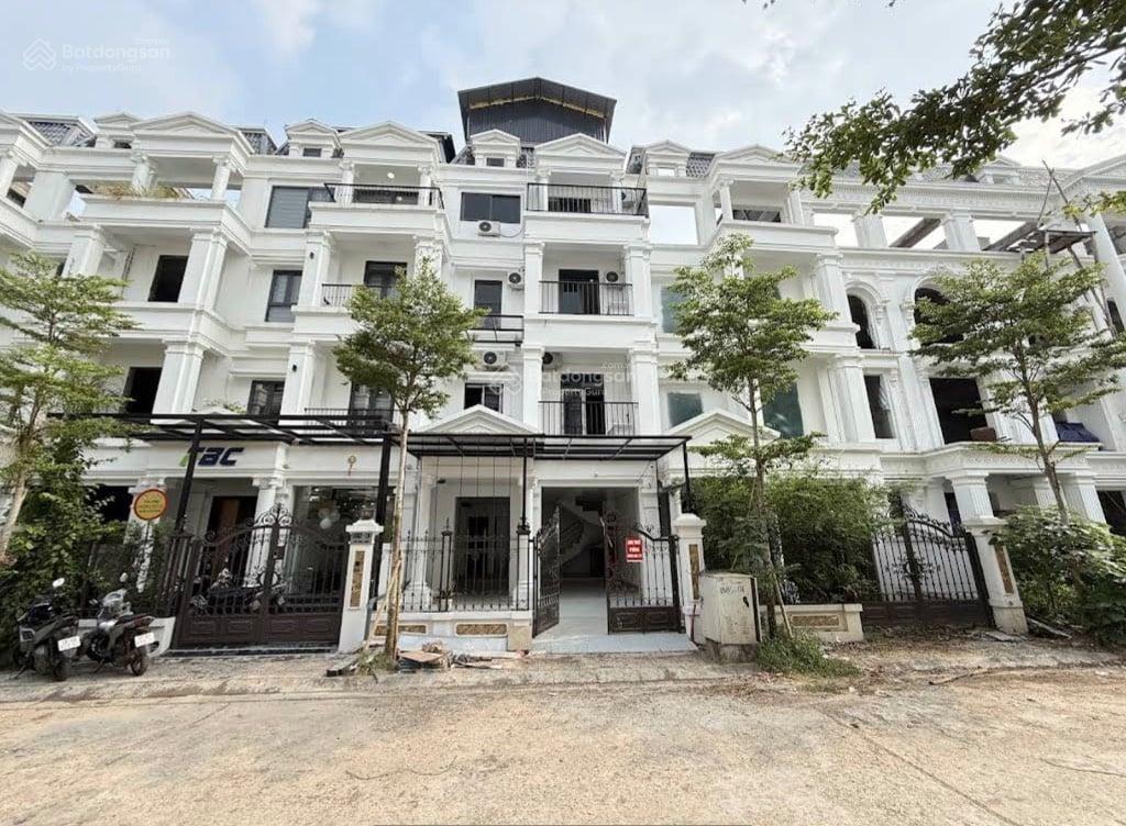 Nhượng lại lô liền kề tig đại mỗ 88m2 bàn giao thô hoàn thiện ngoài chưa 17,x tỷ mt 6m 4 tầng