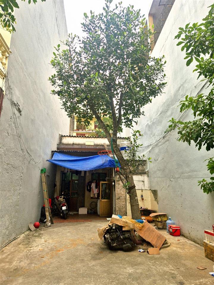 Bán đất ngõ ô tô vào, ngô gia tự, long biên 100m2 vuông vắn mặt tiền 5m chỉ 16,5 tỷ sẵn gpxd 7 tầng