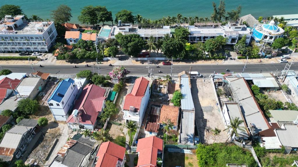 Bán 1200m2 đường nguyễn đình chiểu, view biển trung tâm kp tây hàm tiến