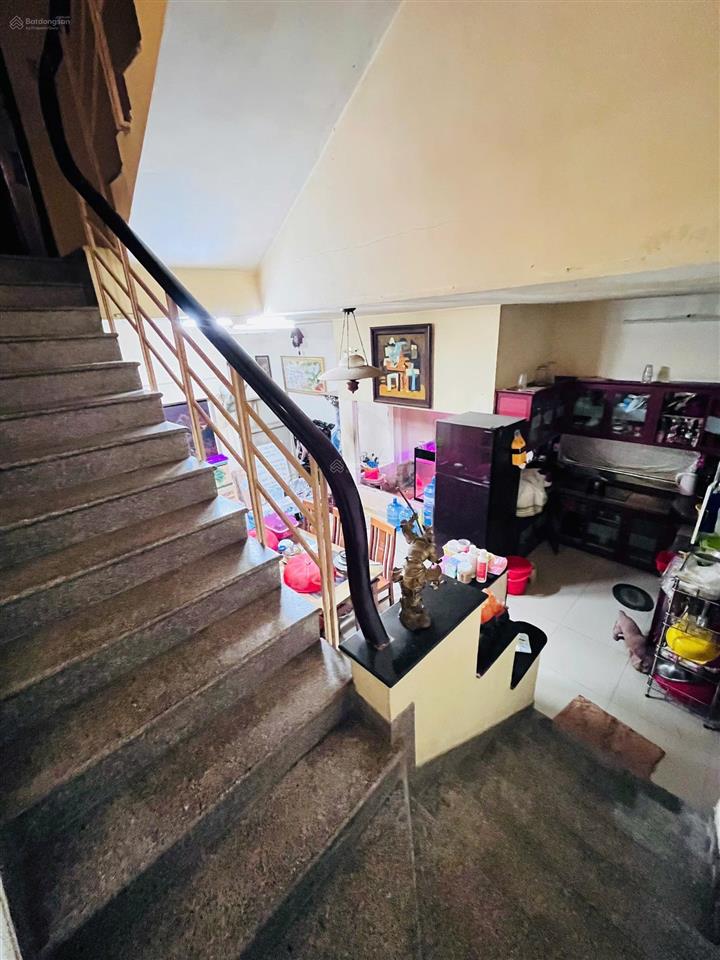 Chính chủ bán 2lầu kdc bình hưng (215,2m2) ngang 6m giá tốt