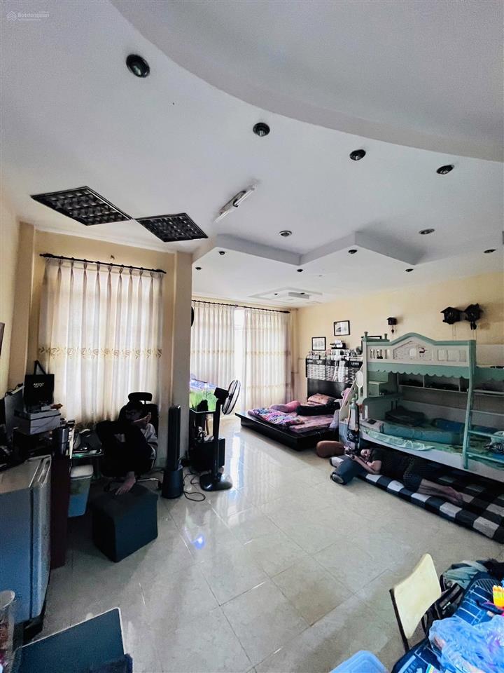 Chính chủ bán 2lầu kdc bình hưng (215,2m2) ngang 6m giá tốt
