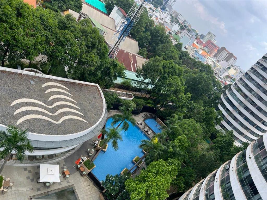 Bán nhanh căn hộ 2 phòng ngủ, lầu cao giá đầu tư