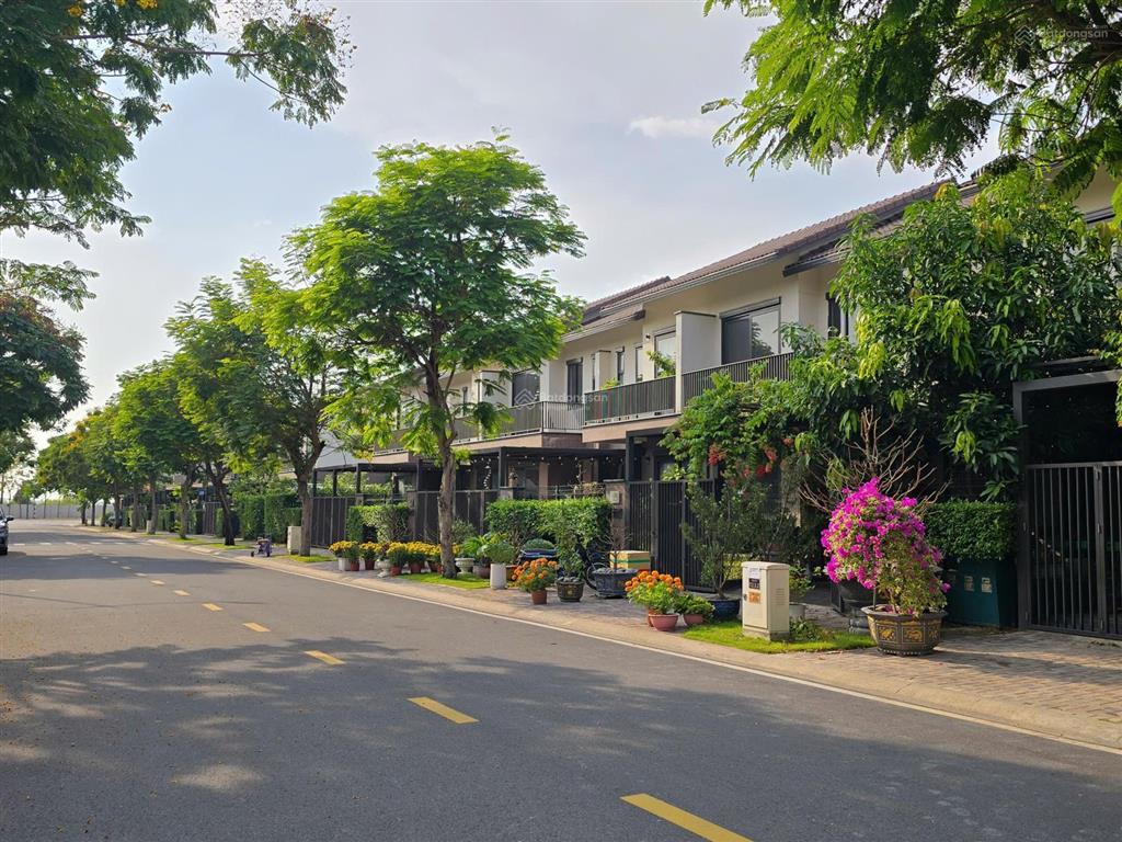 Bán nhanh căn npv 1t1l đường 12m giá chỉ 3,8 tỷ. hỗ trợ vay bank đến 75% giá trị