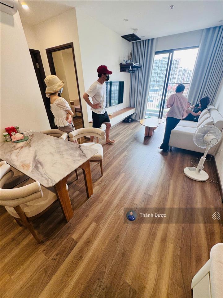 Bán nhà căn 3n2vs 87m2 tòa zurich 3, tặng nội thất mới, sang trọng đơn giá tốt, hướng tầng lộc