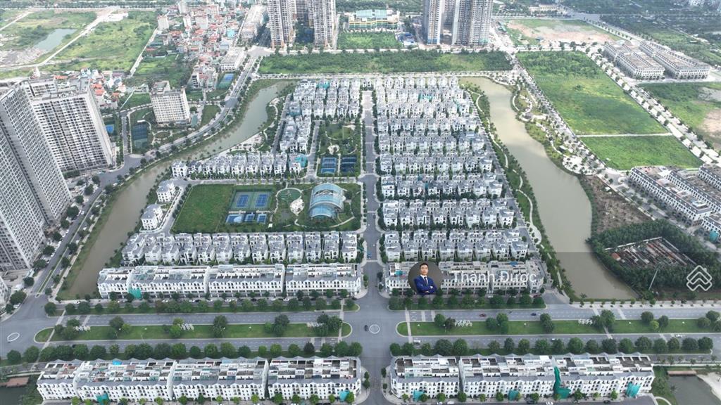 Chủ nhà cần bán gấp căn biệt thự song lập ngọc trai vinhomes ocean park  gia lâm